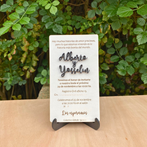 Invitación con atril